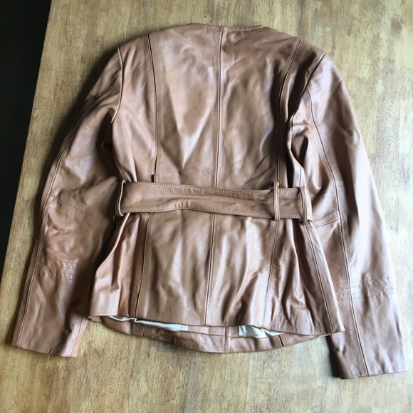 Neiman Marcus Exclusive Leather Jacket - Picture 6 of 7